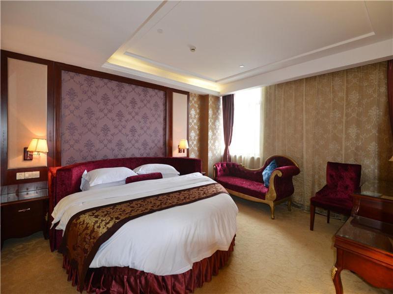 Vienna International Hotel Shanghai Pudong New District Caolu エクステリア 写真