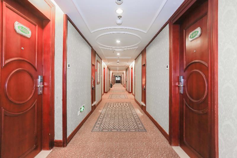 Vienna International Hotel Shanghai Pudong New District Caolu エクステリア 写真